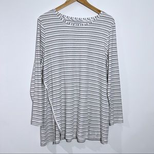 New Chico's Striped Side Button Tunic Size X-Large‎